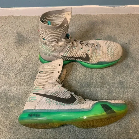 NIKE KOBE X ELITE USED SIZE 7.5M/8.5W WOLF GREY WHITE LIGHT RETRO 718763 041